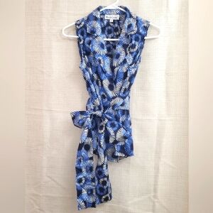 Elliott Lauren Navy Blue White Floral Sleeveless Optional Tie Blouse Size 8